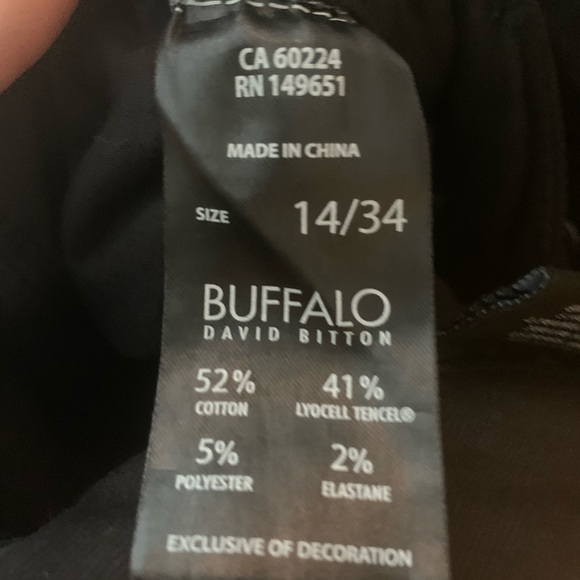 Vale Mid-Rise Stretch Skinny - Picture 3 of 4